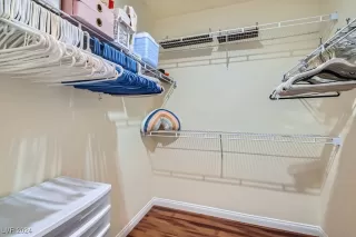 Photo #4: 2626181 Listing