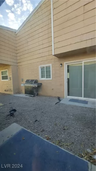 Photo #1: 2626209 Listing 
