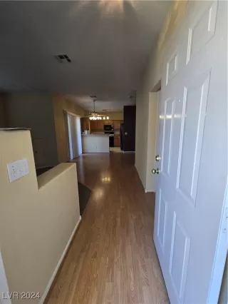 Photo #4: 2626214 Listing 