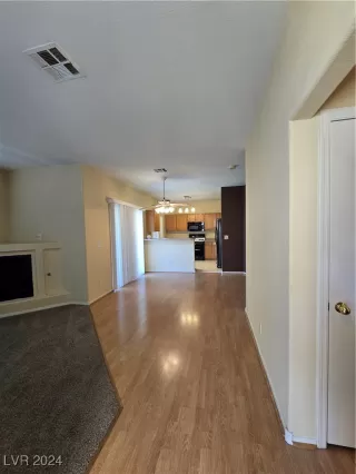 Photo #5: 2626214 Listing 