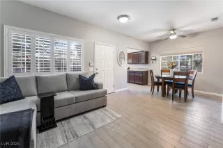 Photo #3: 2626249 Listing