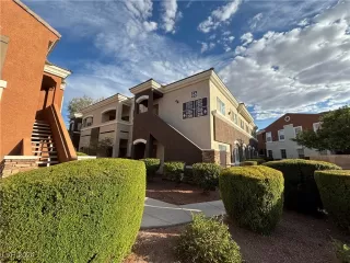 Photo #1: 2626314 Listing 