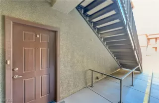 Photo #5: 2626318 Listing