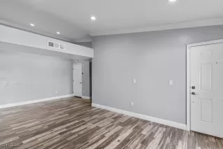 Photo #3: 2626331 Listing 