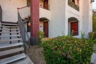 Photo #1: 2626337 Listing 