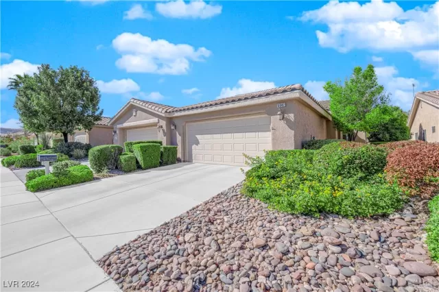 MLS: 2626345 Condo For Sale