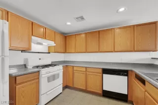 Photo #5: 2626389 Listing 