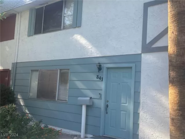 MLS: 2626412 Condo For Sale