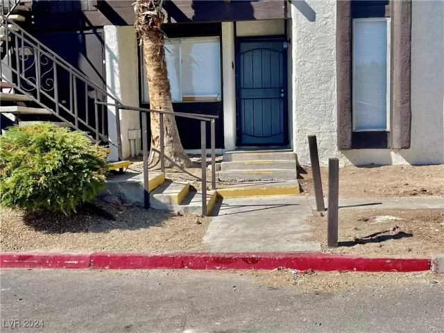 MLS: 2626427 Condo For Sale