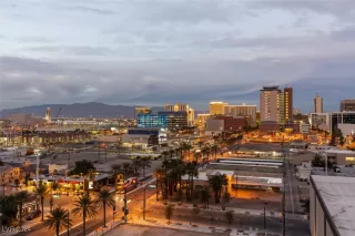 Photo #1: 2626455 Listing 