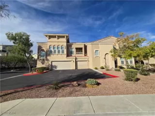 Photo #1: 2626467 Listing 