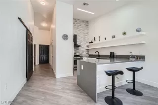 Photo #3: 2626468 Listing 