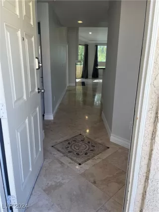 Photo #1: 2626470 Listing 