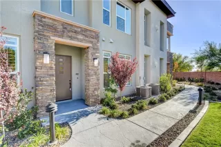 Photo #2: 2626510 Listing 