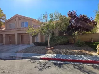 Photo #1: 2626521 Listing 