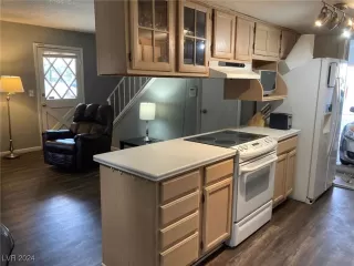 Photo #4: 2626527 Listing 