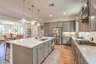 Photo #1: 2626532 Listing 