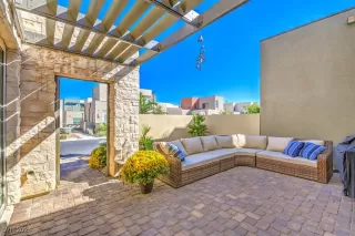 Photo #3: 2626532 Listing 