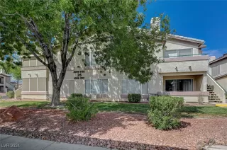 Photo #1: 2626533 Listing 