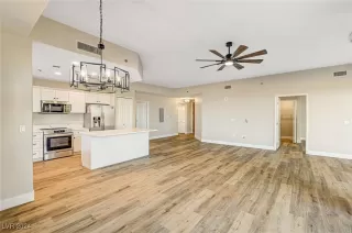 Photo #4: 2626540 Listing 