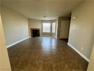 Photo #4: 2626547 Listing