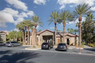 Photo #2: 2626580 Listing 