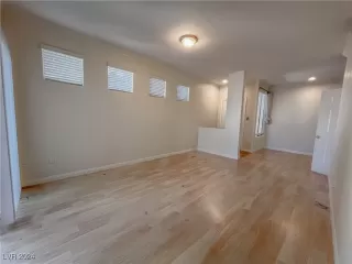 Photo #2: 2626600 Listing 