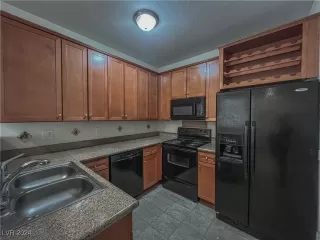 Photo #4: 2626600 Listing 