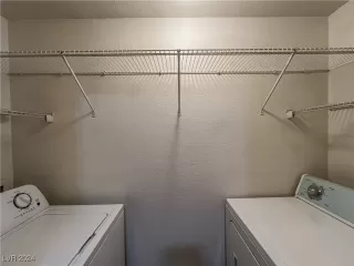 Photo #6: 2626600 Listing 