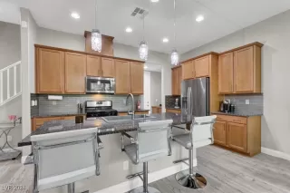 Photo #6: 2626615 Listing