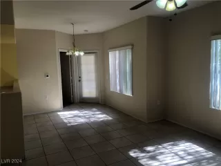 Photo #2: 2626634 Listing 