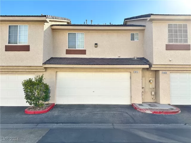MLS: 2626649 Condo For Sale
