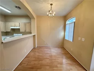 Photo #2: 2626649 Listing 