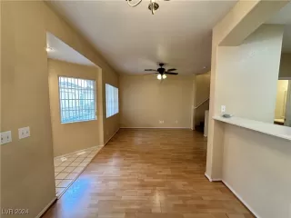 Photo #3: 2626649 Listing 