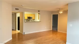 Photo #2: 2626669 Listing 