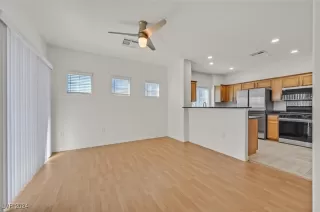 Photo #6: 2626716 Listing 