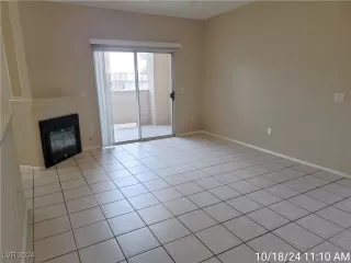 Photo #2: 2626759 Listing 