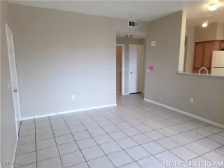 Photo #3: 2626759 Listing 