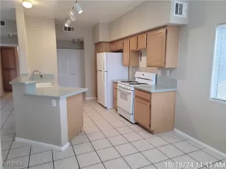 Photo #6: 2626759 Listing 