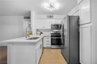 Photo #5: 2626768 Listing 