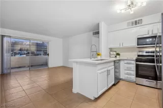 Photo #6: 2626768 Listing 