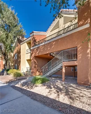 Photo #1: 2626773 Listing