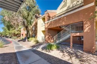 Photo #4: 2626773 Listing