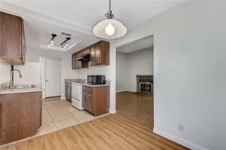 Photo #4: 2626791 Listing