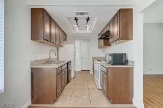 Photo #5: 2626791 Listing