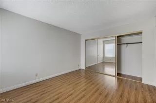 Photo #6: 2626791 Listing