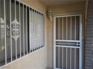 Photo #1: 2626806 Listing 