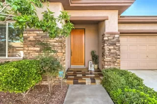 Photo #3: 2626860 Listing