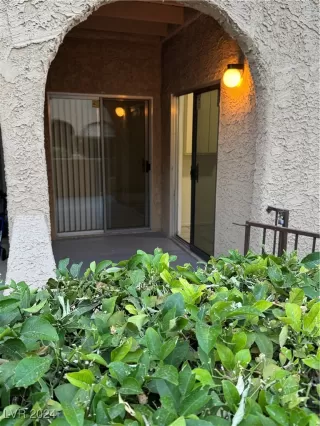 Photo #3: 2626870 Listing 