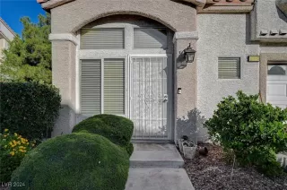 Photo #2: 2626908 Listing